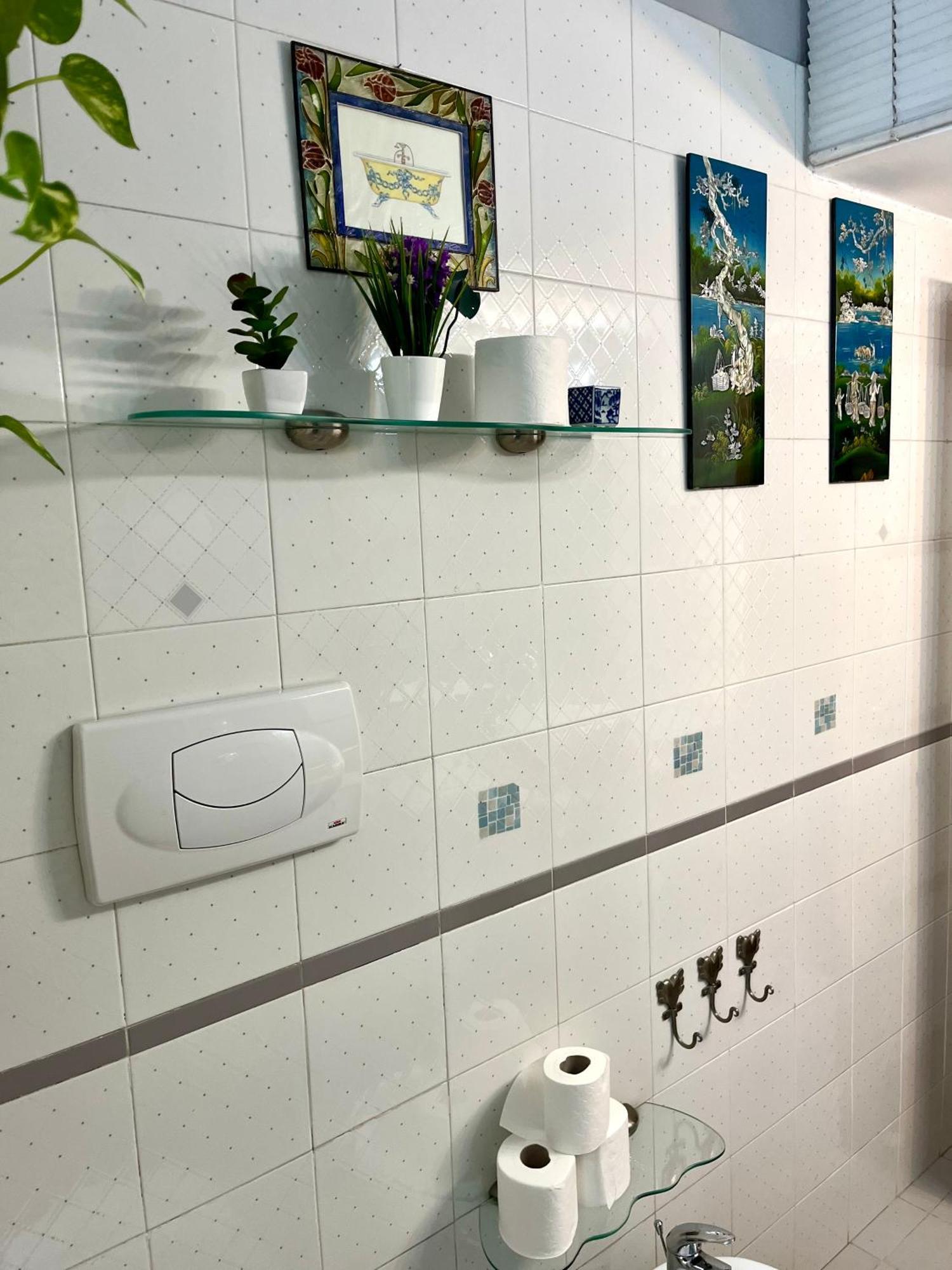 Casa Vacanze Seahorse Salerno Bagian luar foto